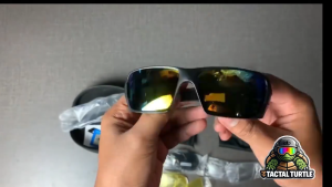 【ร้านค้าในกรุงเทพฯ】แว่นกันแดด ESS Rollbar เลนส์กันแตก UV400 แว่นขี่จักรยาน ยุทธวิธี ทหาร 4 ชิ้น แว่นกีฬากลางแจ้ง แว่นกีฬา CS