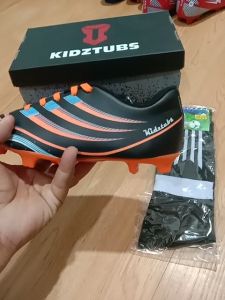 KIDZTUBS Sepatu Bola Anak Paket Komplit Sepatu Bola Tas Skin Deker Kaos Kaki Usia 6-10 Tahun Size 28 29 30 31 32 33 34 35 36 37 KDZ1328010325