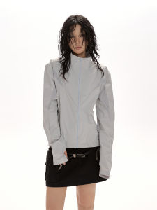 Lightweight Waterproof Breathable Elegant Outerwear