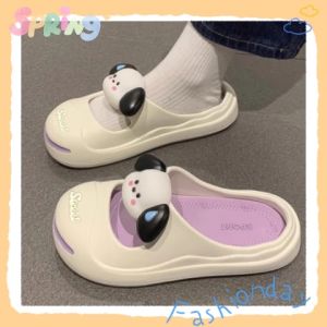 QDshop โคตรนิ่ม รองเท้าแตะแฟชั่นดีไซน์ปิดปลายเท้า วัสดุยางนิ่มทั้งตัวใส่สบายเท้ามาก จากรีวิวลูกค้าหลายท่านบอกเลยว่าคุ้มค่า มีตัวติดน้องให้ด้วยนะ