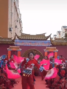 Folding Belly Dance Fan traditional Chinese Folding Dance Fan Half Circle Real Silk Bamboo Fans Handmade Short Veil Folding Belly Right Hand Silk Fan Veil