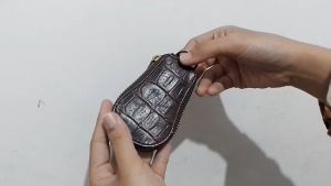 Gantungan kunci kulit sintetis motif croco gantungan kunci motor mobil gantungan kunci mewah trendy