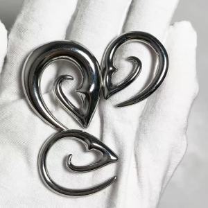 1PC Stainless Steel Silvery Hangers Ear Weights Ear Shaped Ear Gauges Tunnels Earlobe Expanders Stretchers Body Piercing Jewelry