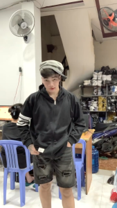 [freeship ảnh thật ] Áo khoác khóa kéo chống nắng nam nữ có mũ trùm phối 4 sọc trẻ trung áo nỉ thu đông mặc cặp đôi - xuongniTNT