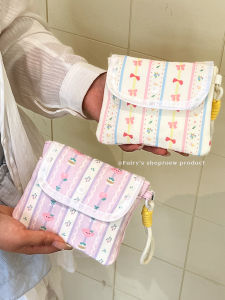 กระเป๋าใส่ผ้าอนามัยพกพาแบบพกพา กระเป๋าใส่ของส่วนตัวขนาดเล็ก ลายดอกไม้ กระเป๋าใส่ผ้าอนามัยแบบพกพาสำหรับเด็กผู้หญิง