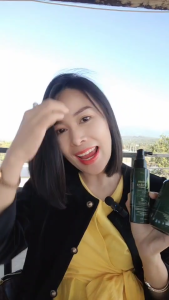 แชมพูสมุนไพรผมดก Hom Pruksa หอมพฤกษา แชมพู+เซรั่มสมุนไพรปลูกผม 1 ขวด 499฿ ปริมาณ 290ml ลดผมร่วง ผมบาง ล้าน เร่งผมยาว ขจัดรังแค คันศีรษะ บำรุงหนังศีรษะ แชมพูปลูกผมหญ้าหางม้า ใช้ได้ทั้งหญิงชาย ส่งฟรี ส่งไว