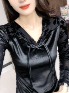 MANMI | Áo Blouse Dài Tay Elegance Thời Trang Cổ V