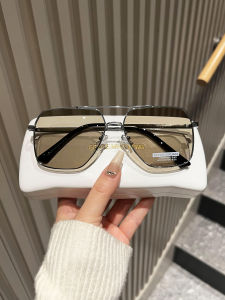 แว่นกันแดดขับรถแบบมีเลนส์ปรับแสงสำหรับผู้ชาย ป้องกันรังสียูวีและแสงสีฟ้า ทรงสี่เหลี่ยม สไตล์เกาหลี แฟชั่น เลนส์ TAC