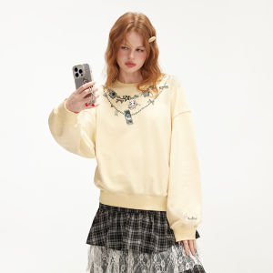 unifree | Áo Sweater In Hình Hợp Tác Illustrator Form Rộng Cổ Tròn Phong Cách Hàn Quốc Ngọt Ngào