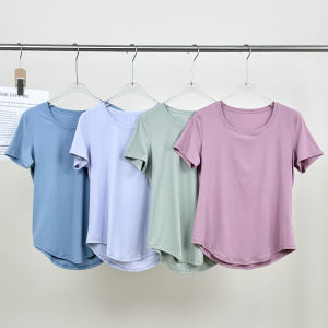 เสื้อยืดคอกลมแขนสั้นผ้าไนลอนและอะซิเตทสำหรับผู้หญิง ทรงหลวม ระบายอากาศได้ดี แห้งเร็ว ยืดหยุ่นสูง น้ำหนักเบา สำหรับโยคะ ฟิตเนส วิ่ง