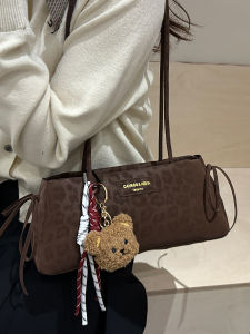 Fashionable Large Capacity Womens Shoulder Bag Underarm Bag Winter 2025 Retro French Bread Bag Spot Pattern PU Leather Handbag