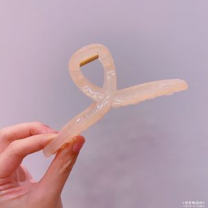 Large 13cm Shark Clamp Jelly Transparent Glossy Texture Hair Clip Simple Pure Color Hair Accessories Fashionable Hair Grips