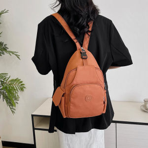 ทันสมัย หลากหลาย กระเป๋าเป้สะพายหลังไนลอนสําหรับผู้หญิง ลำลอง กระเป๋าสะพาย น้ำหนักเบา สตรีทสไตล์ กระเป๋าเดินทางหญิง