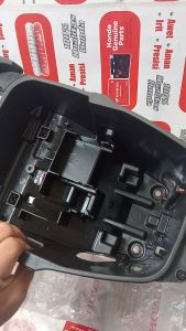 Aksesoris Motor Honda Beat: Box Bagasi, Box Bawah Jok, dan Suku Cadang Lainnya