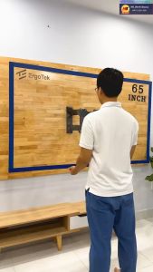 Giá treo tivi Ergotek E85 Khung treo tivi xoay đa năng E85 từ 32 đến 65 inch - Gia Dụng CT