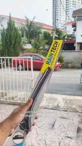 Taiwan Silicone Wiper PROTON SATRIA OLD 1994-2005 (20/17) RAIN-TECH RAZOR HYBRID Aerodynamic Car Wiper