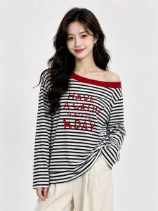 Áo Thun Nữ Sọc Giấy Tay Dài Trễ Vai Co Giãn 4 Chiều Vải Mềm Mỏng Nhẹ Phối Cổ In Chữ Freesize 35-65kg