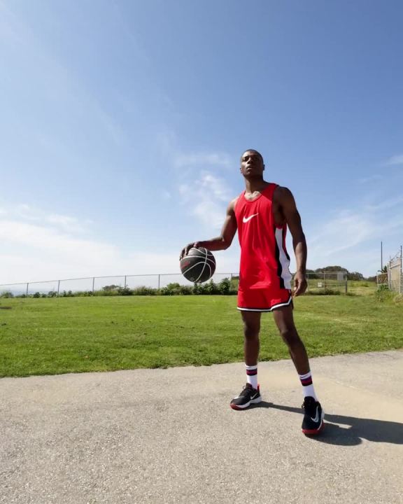 mens size 7 basketball shoes