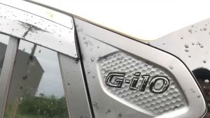 Vè Che Mưa Chỉ Inox Xe Huyndai i10 2026-2021 Cho Bản Hatback Mới Có Viền Chỉ Iinox Trăng Bộ 4 Thanh Vè