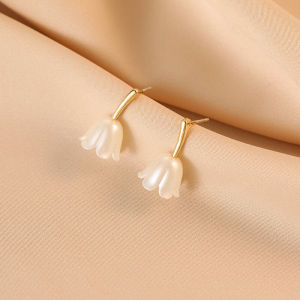 Retro Hong Kong Style Lilies No Piercing Mosquito Coil Trays Womens Gentle Ear Jewelry Forest System Non-Pain Simple Earrings