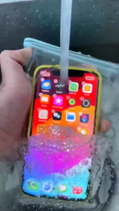 EYD WP02 IPX8 Tas Telepon Tahan Air HD Fotografi Sensitif Layar Layar Sentuh Universal Kotak Telepon Tahan Air Kompatibel