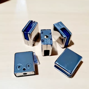 Penjepit Kaca / Ambalan Penjepit Kaca Kotak Stainless / Tatakan Penyangga Kaca Jepitan / Ambalan Penahan Kaca