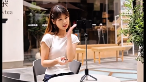 K-5LED Mini ไม้เซลฟี่ 3 in1 ไม้เซลฟี่มีไฟLED(ถอดได้) หมุนตาม360องศา Selfie Stick Tripod