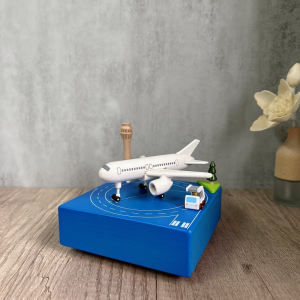 Hộp Nhạc Gỗ Lớn Với Mô Hình Máy Bay - Quà Tặng Sáng Tạo Cho Bé Trai Quà Lễ Hội Đồng Hồ Lên Dây Cót Bằng Tay Đồ Trang Trí Nhà Cửa Hoàn Toàn Bằng Gỗ Nguyên Khối