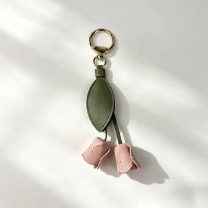 Ins Style Tulip Leather Keychain Bag Charm – Cute Flower Pendant for Backpacks Handbags & Car Keys – Girly Home Decor Accessory