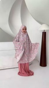 {\n    \"article\": \" Mukena Anak Luxury Bonita usia 5-14 thn | mukena remaja tanggung | mukena couple ibu dan anak|mukena 2 in 1