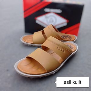 SANDAL KULIT PRIA TERBARU TERLARiS