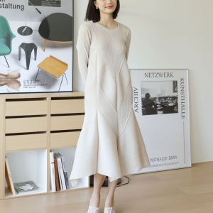 Miyake Pleated Fashionable Light Mature Casual and Sweet Long R Bud Dress 7157