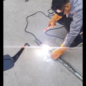 JIANTAI Automatic Dimming Welding Glasses Light Change Auto Darkening Anti- Eyes Shield Goggle for Welding Masks EyeGlasses Accessories