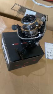 Fishing Reel HE500-7000 5.2:1 Gear Ratio Alloy Spinning Fishing Reel Portable Spinning Reel