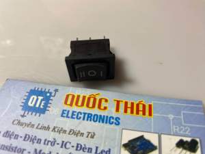 Công tắc bập bênh 3 chân 2 chế độ (15x20mm)