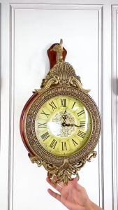 Đồng hồ treo tường tân cổ điển mặt số la mã gia công kỹ lưỡng đảm bảo bền bỉ khi sử dụng - DHTT20