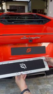 Dudukan Plat Nomor Mobil Clean Look / Dudukan Plat Mobil Frameless / Dudukan Plat Frameless tanpa Frame / Dudukan Plat Mobil tanpa Frame - Hitam