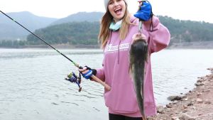 Sougayilang Spinning Reel Pancing Gulungan 12BB Memancing Kecepatan Tinggi 5.2:1 Rasio Gear Spul Aluminium Pegangan Lipat 1000-7000 Seri Gulungan Pancing Alat Gulungan Pancing Spinning