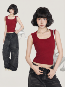 BAIDAIFEI | Red Square Collar Concealing Side Bustier Halter Back Style Womens Vest