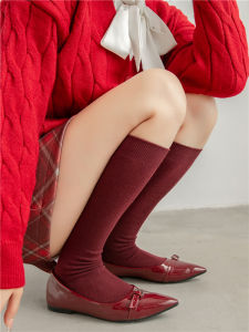 สีไวน์แดง ผู้หญิง ถุงเท้าถึงกลางน่อง ถุงเท้า Jk ผ้าฝ้าย ถุงน่องยาว ฤดูใบไม้ร่วง ฤดูหนาว บ้านสบาย ระบายอากาศได้ดี ถุงเท้าสร้างขา