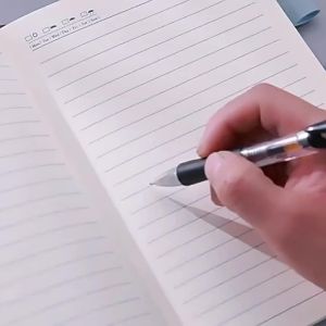 Bút Gel Rút Gọn 0.5mm Mực Đen Viết Êm Dành Cho Học Sinh Và Văn Phòng Thân Bút Nhựa