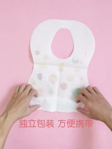 [Mycupatea] 10pcs in 1 pack /1pcs Disposable Waterproof Baby Bibs Disposable baby saliva towel disposable waterproof absorbent bib| Tuala air liur baby pakai buang bib penyerap kalis air pakai buang一次性宝宝口水巾免洗防水吸水兜围嘴