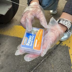 Moldable Repair Putty Stick Metal Pipe Leak Sealing & Hole Filling Adhesive Epoxy Iron Mud Repair Putty Indoor Outdoor Use