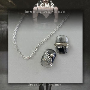 Original Neutral Acidic Metal Style Nail Art 1CM2 Chain Lock Design Non Traditional Manicure Tool for Any Skin Type