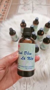 Tinh dầu thơm xông phòng hương Lá Nếp lọ 50ml.