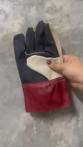 ถุงมือหนังสั้น รุ่นความยาว 10 นิ้ว (แพ็ค 1 คู่) รุ่น B01012_Cool  ฝ่ามือหนังเเท้หน้าเต็ม สีหนังคละสีตามรอบผลิต