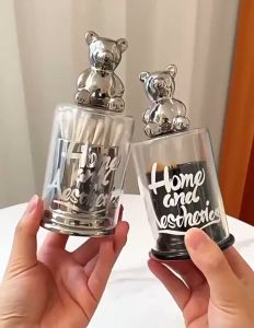 Hộp Đựng Tăm Bông Tăm Xỉa Răng Hình Gấu Bear Để Bàn Đựng Nĩa Phong Cách Châu Âu Hiện Đại Cao Cấp Chất Liệu Nhựa Cứng PET