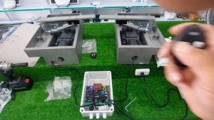 MOTOR CỔNG TỰ ĐỘNG ÂM SÀN MASTER U1-500 220V