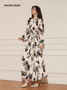 French Style Black and White Contrast Print Long Sleeve Maxi Dress