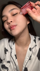 [10% Niacinamide] Glad2Glow Pomegranate Brightening Serum 17ml 5X Ceramide Tranexamic Acid Dark Spot Fader Ceramide Barrier Support Even Skin Tone